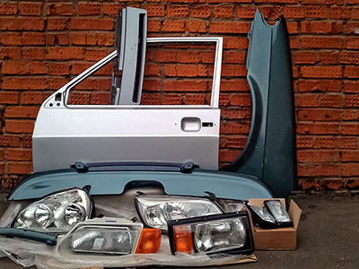 Капот и детали